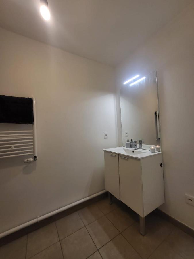 Logement La Courneuve-Aubervilliers Rerb Ngoại thất bức ảnh